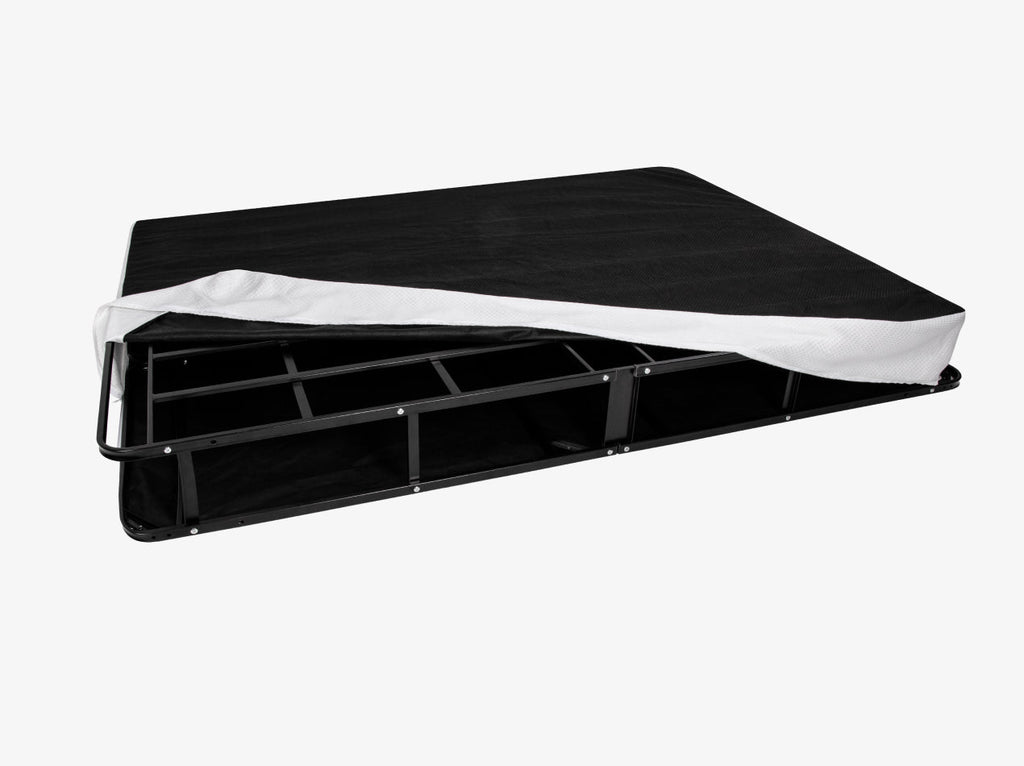 Bi-fold foundation detail