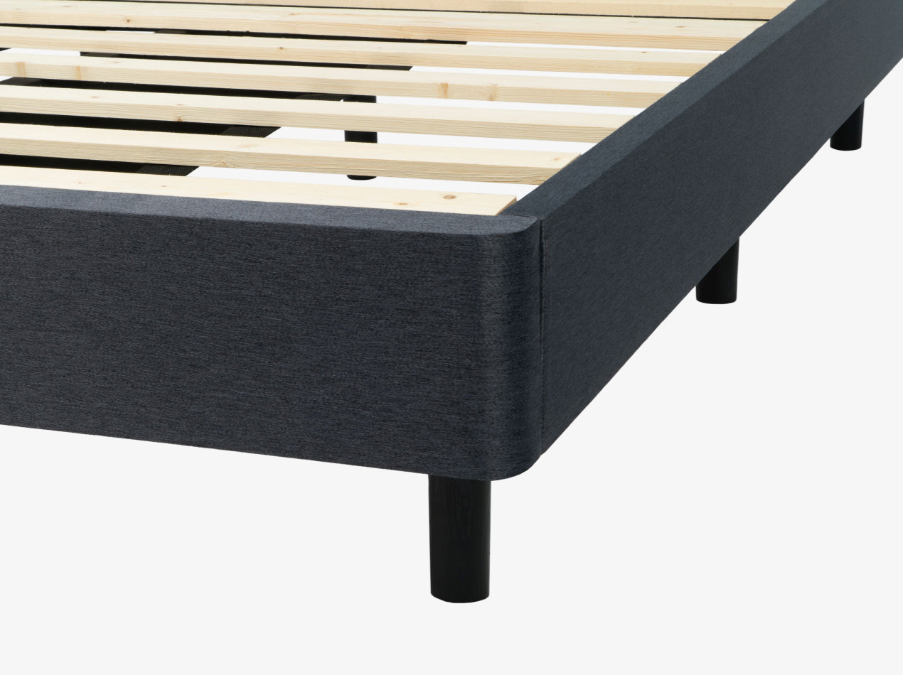 Foundation close-up detail