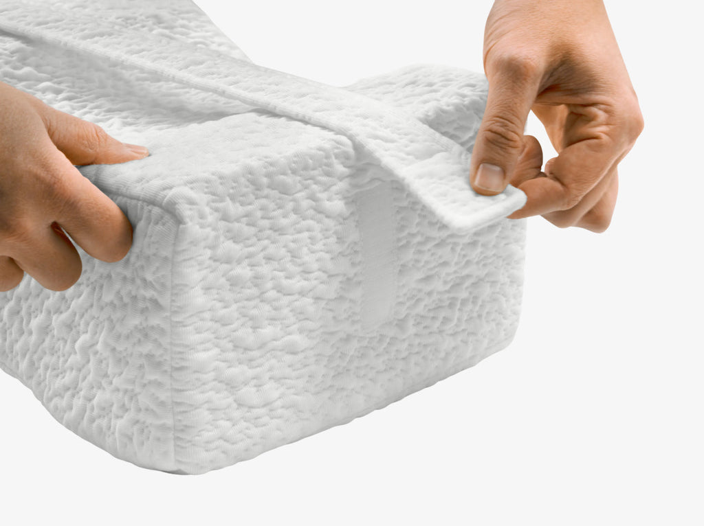 Knee pillow with hands demonstration